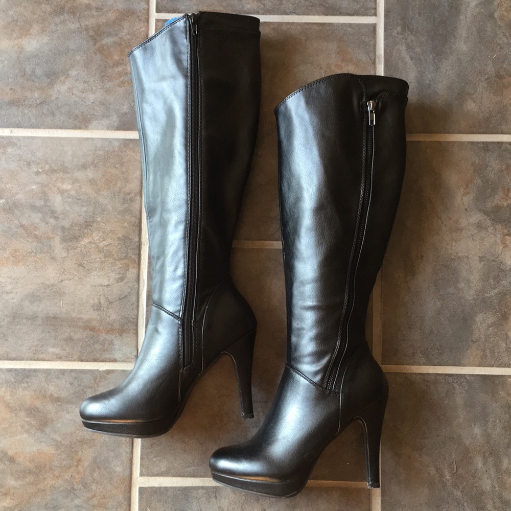 Black high heel boots